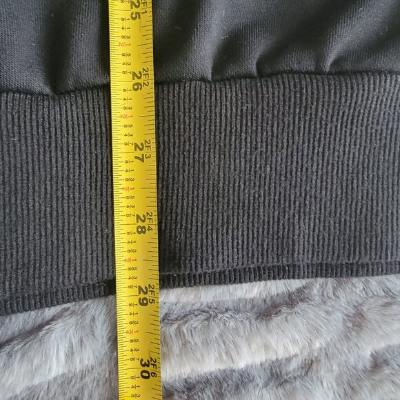 Gucci black sweatshirt with interlocking GG logo in aqua on front, size Large - Picture 4 of 9